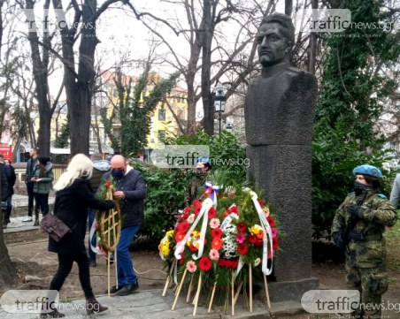 Пловдив се поклони пред подвига на генерал Бураго