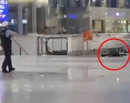 Стрелба на летището във Франкфурт, евакуираха Терминал 1