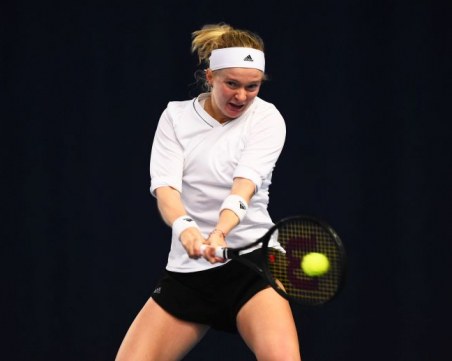 Тенисистка без 5 пръста проби в основната схема на Australian Open