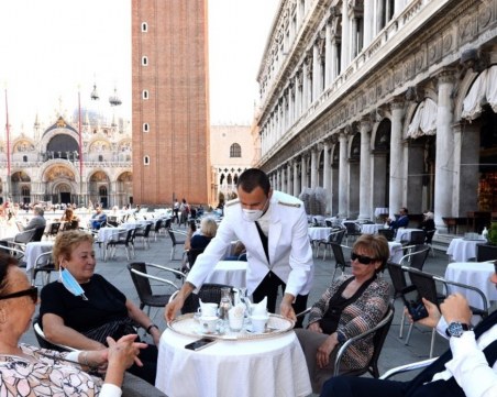 Италианските ресторантьори се обединиха, вече над 50 000 ресторанта отвориха врати