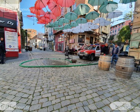 Сезираха МОСВ за наводнените мазета в квартал 