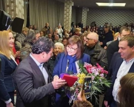 След изключването на Гергов: Нинова дейна в Пловдив, Тодор Петков поднови членството си