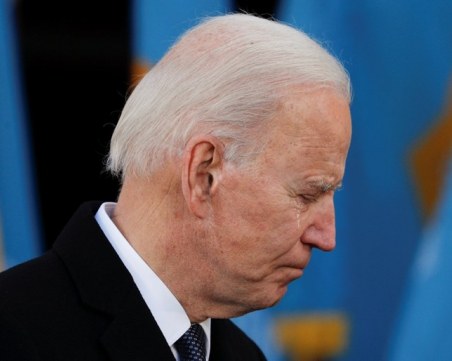 Байдън с емоционална реч преди да встъпи в длъжност, не сдържа сълзите си за покойния си син