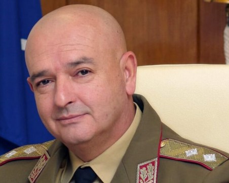 Ген. Мутафчийски: Всяка пета проба на COVID-19 е съмнителна за новия щам