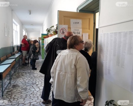 Гласуването в чужбина ще бъде трудно и заради мерките в различните страни