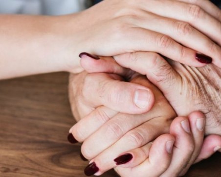 Какъв е редът попечител да решава за ваксината срещу COVID-19