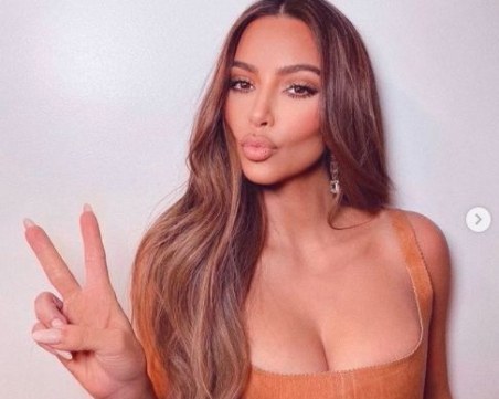 Ким Кардашиян отпразнува 200 млн. последователи в Instagram