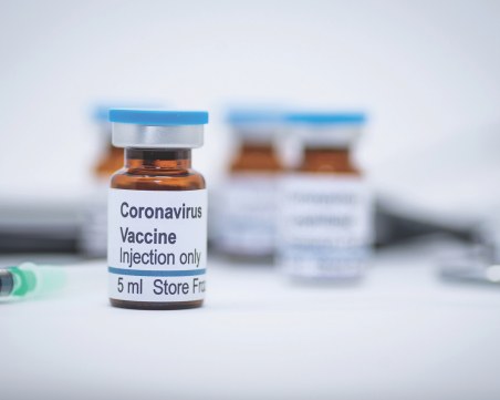 Втората руска ваксина е показала 100% ефективност срещу COVID-19