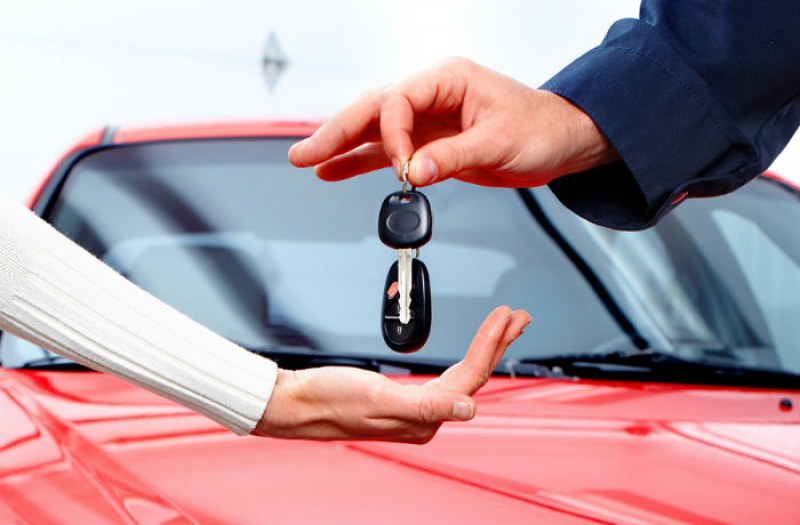 Удар по бизнеса: Близо 40% срив на продажбата на нови коли в България!