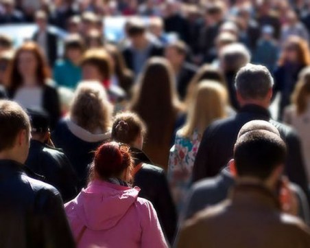 Преброяването се отлага за есента