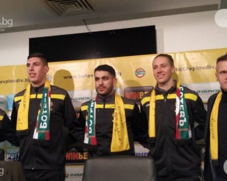 Валентич стартира с двама от новите в контролата с Гигант