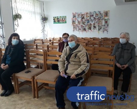 Обитателите на Дома за възрастни в Пловдив чакат ваксината срещу COVID-19, за да гушнат внуците