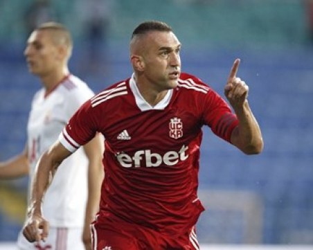 Камбуров попадна в престижна класация с Меси и Роналдо