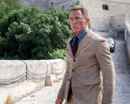 За пореден път смениха датата на премиерата на новия филм за Джеймс Бонд