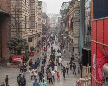 Експертите, изпратени в Ухан, започват до дни проучването за произхода на COVID-19