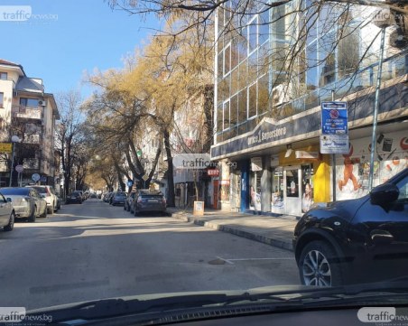 Жители на основна улица в Пловдив скочиха срещу вкарването ѝ в