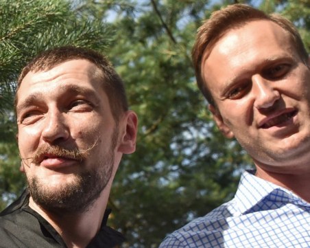 Арестуваха брата на Алексей Навални след обиските в жилищата на опозицията