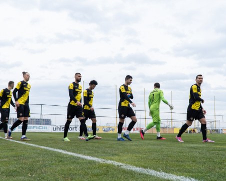 Ботев играе с Берое в Пловдив