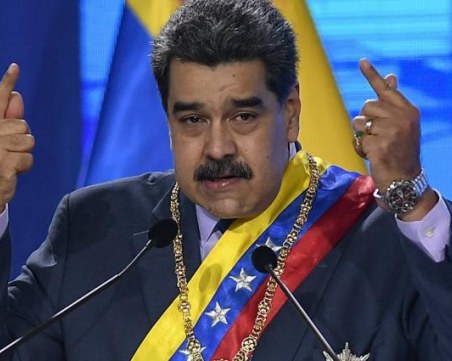 Мадуро рекламира капки от мащерка като чудодейно лекарство за COVID-19