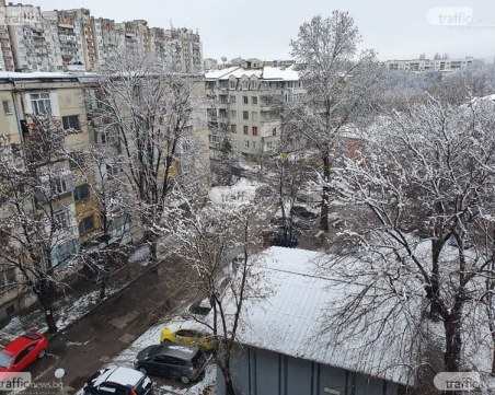 Остава ветровито! Термометърът няма да надвиши 3 градуса в Пловдив