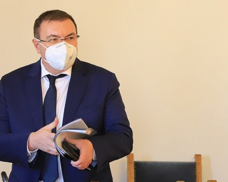 Здравният министър: Няма логика в протеста на ресторантьорите, прилича на уличен бой