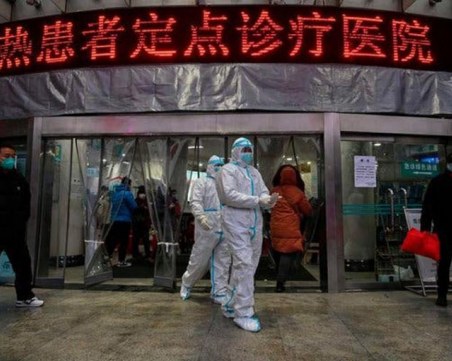 Екипът на СЗО излeзе от карантина, започва разследване за произхода Covid-19 в Ухан