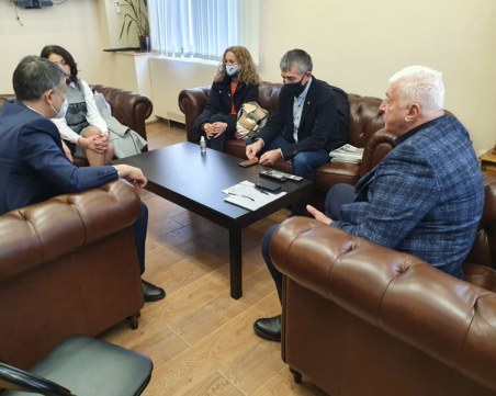 Община Пловдив осигурява техника за тренировки в зала 