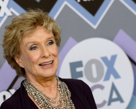 Почина актрисата Клорис Лийчман