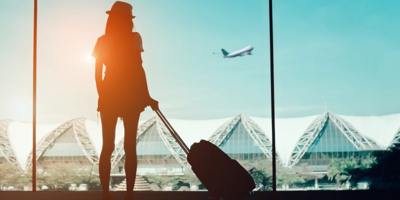 Двойно по-малко пътувания в чужбина през декември