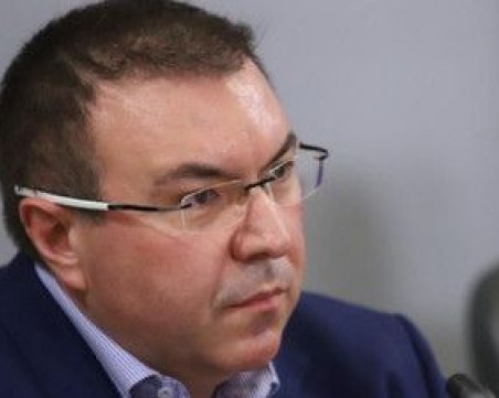 Министър Ангелов: Писахме си СМС-и с Ицо Хазарта, вече ни разбира по-добре от всички