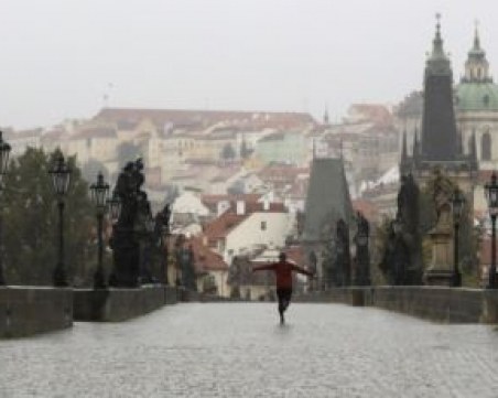 Още една европейска държава затегна мерките, затвори границите си