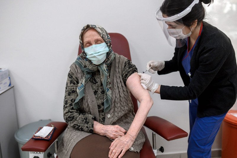 Турция получи още 10 млн. дози от китайската ваксина