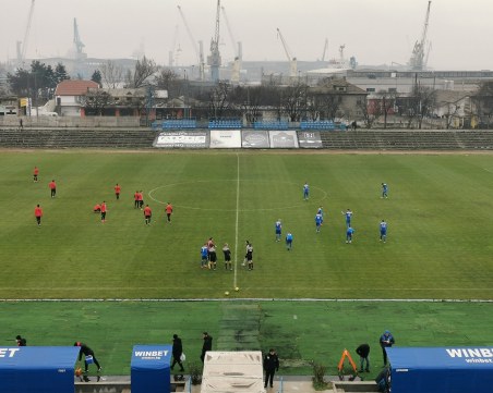 Локомотив с пореден успех в контролите