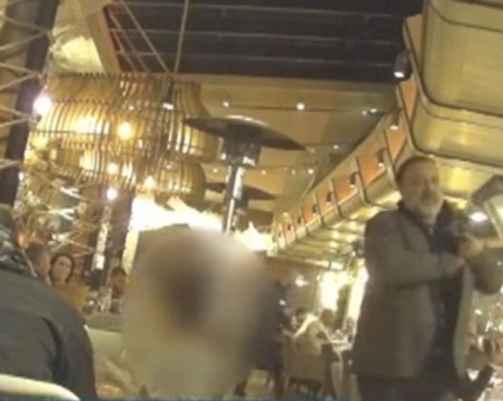 Ресторант на столичен хотел препълнен, приема външни клиенти срещу 20 лева