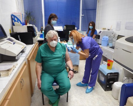 Лекари от УМБАЛ 