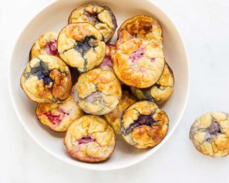 Лесна и бърза рецепта за плодови мъфини без брашно