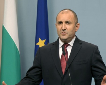 Румен Радев ще се кандидатира за втори мандат