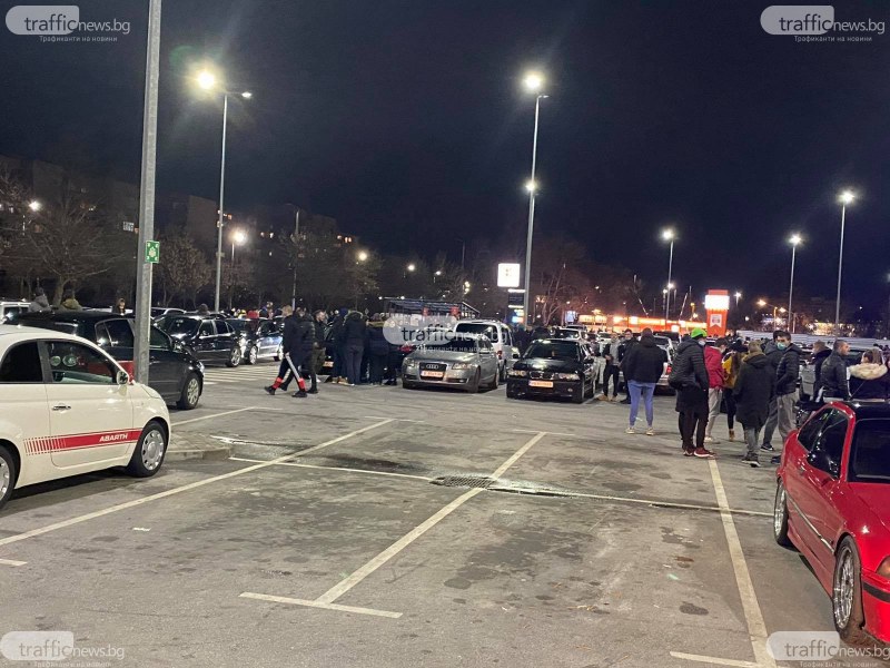 След полицейския щурм на паркинг в Тракия: Актове, фишове и свалени номера