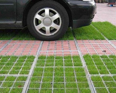 НАП удари платен паркинг в центъра на Пловдив