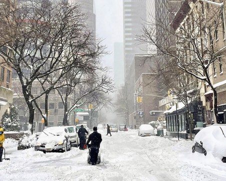 Ню Йорк обяви извънредно положение поради силен снеговалеж