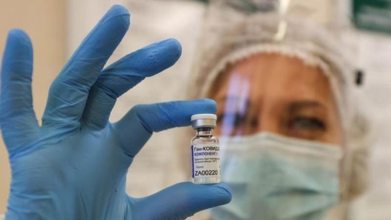 Германия обмисля производство на руската ваксина 