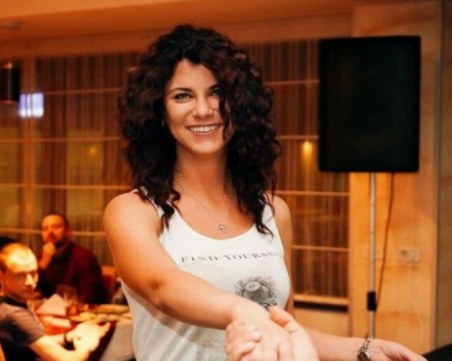 Абсурд: Карат дете да плаща дълга на прегазената си майка