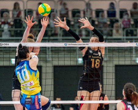 Марица пак взе гейм на световния гранд ВакъфБанк и напусна достойно Шампионската лига