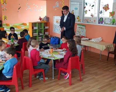 Община Стамболийски ще намали до 50 % таксите за предучилищна група