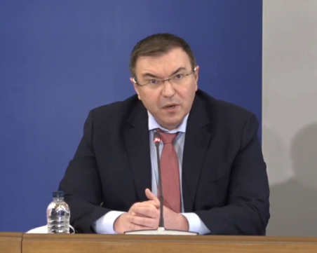 Здравният министър: Европа се готви за трета вълна, трябва да сме готови и ние