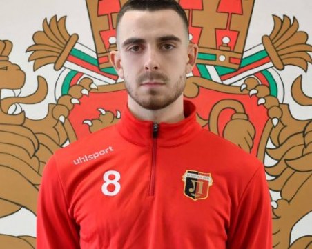 Локо подписа със сина на Гонзо