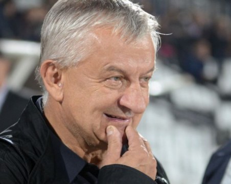 Крушарски: Развитието на Локомотив е свързано с юношите