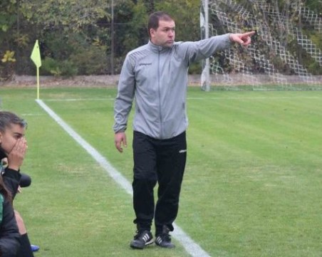 Треньорът на женския Локомотив празнува рожден ден