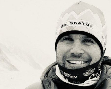 Годеницата на Атанас Скатов: Тръгнахме заедно и се прибираме заедно, но не по начина по който си го представях