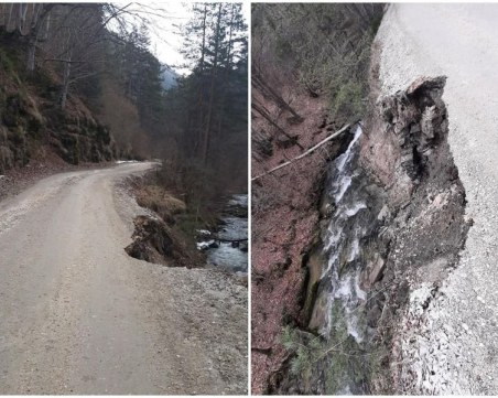 Ново свлачище  изяде част от път в Пловдивско, заради който жители излязоха на протест